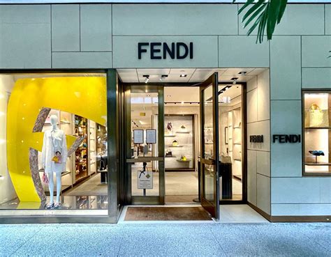 fendi via borgognona|fendi store.